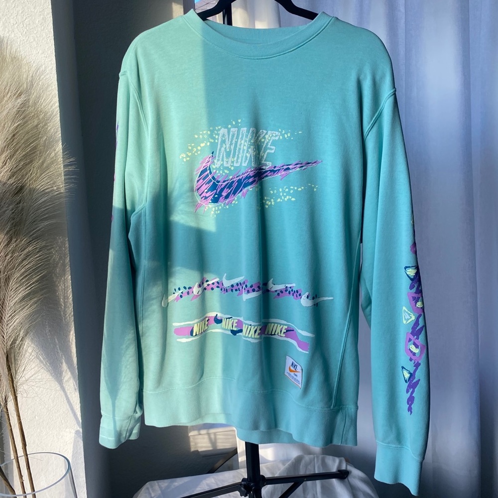 UO Nike Pullover Sweatshirt